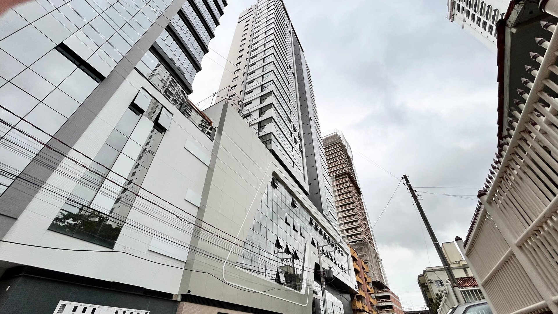 Apartamento 4 suítes no Doha Tower — foto 2
