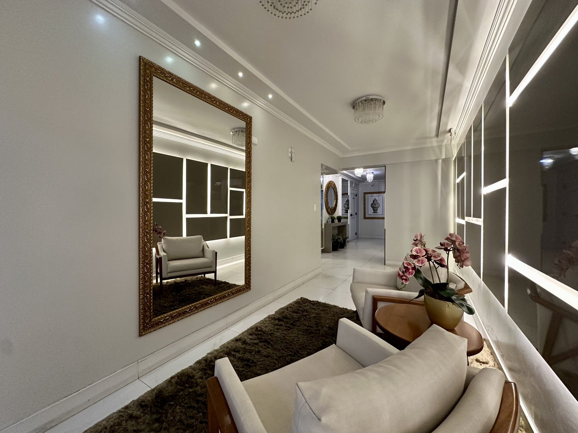 Apartamento 4 suítes no Donatti — foto 2