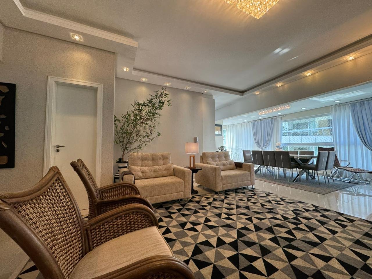 Apartamento 4 suítes no Golden Gate — foto 4