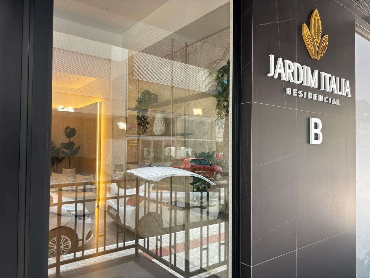 Apartamento 4 suítes no Jardim Italia — foto 2