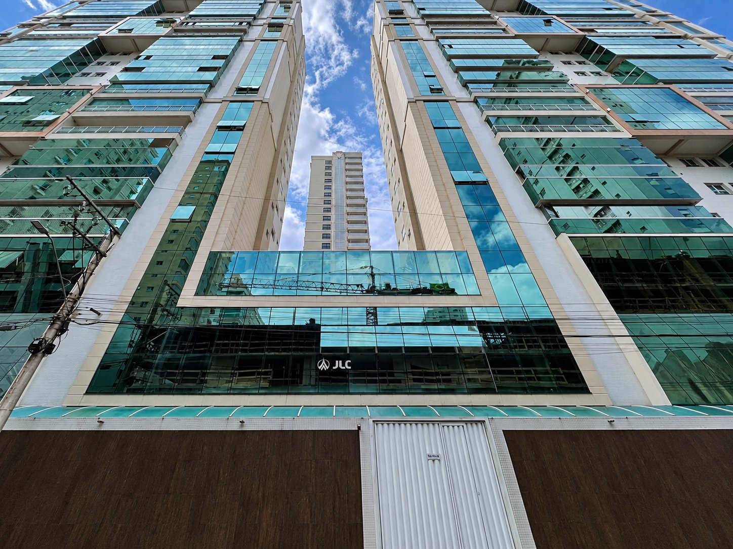 Apartamento 4 suítes no Mount Sinai — Meia Praia, Itapema SC