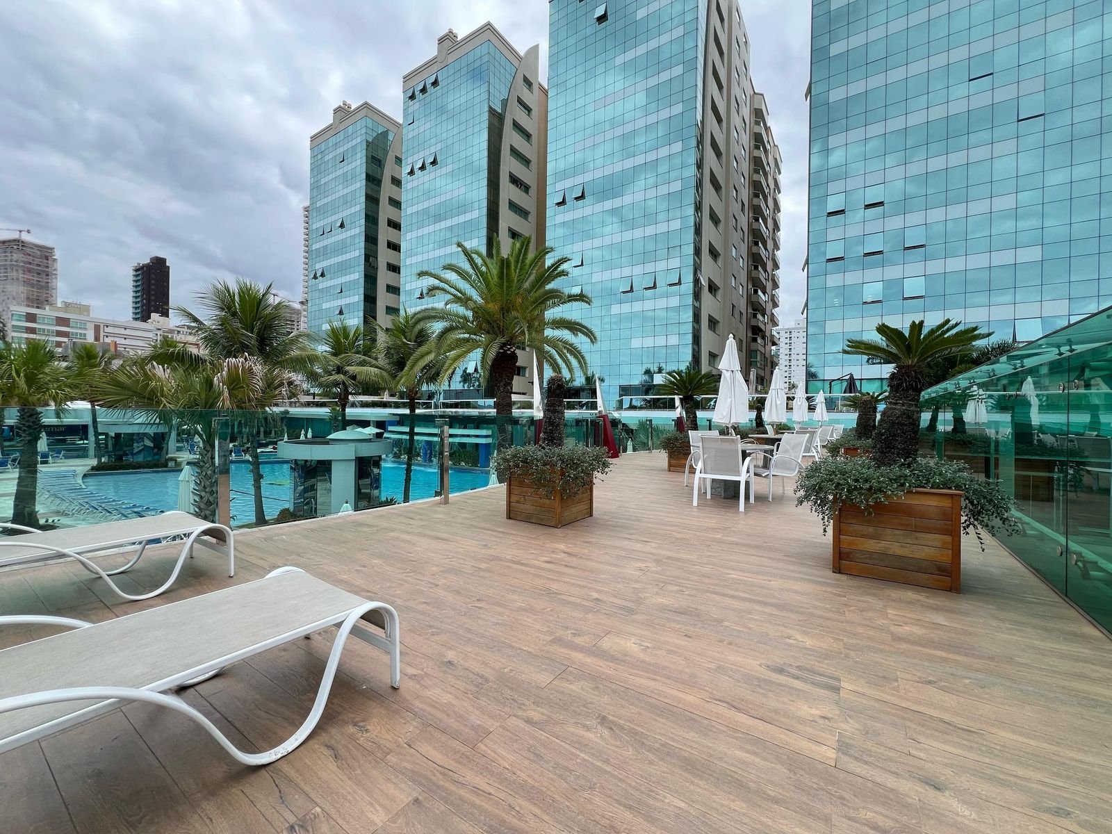 Apartamento 5 suítes no Villa dos Corais — foto 2