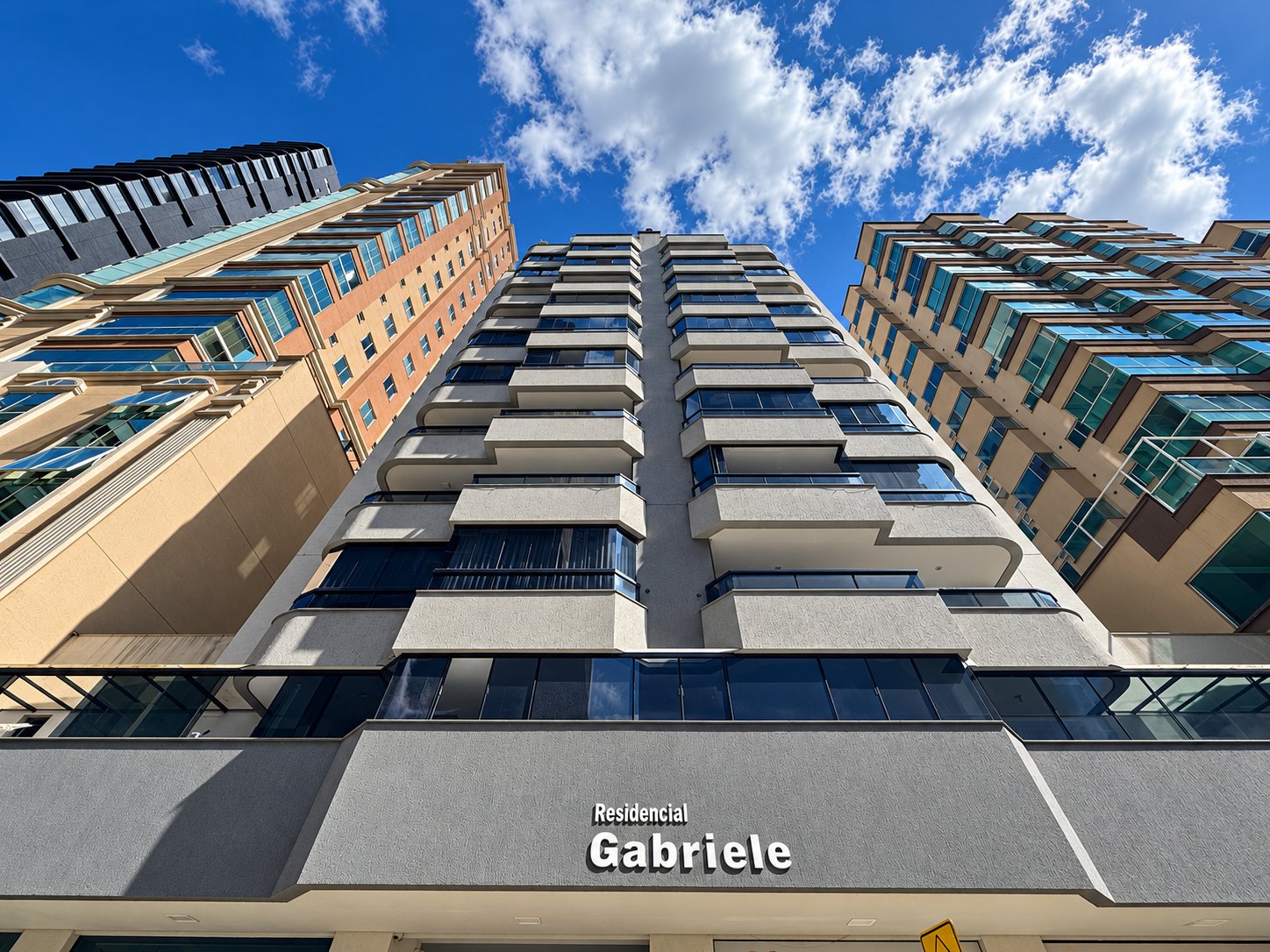 Apartamento 1 suíte no Gabriele — foto 1