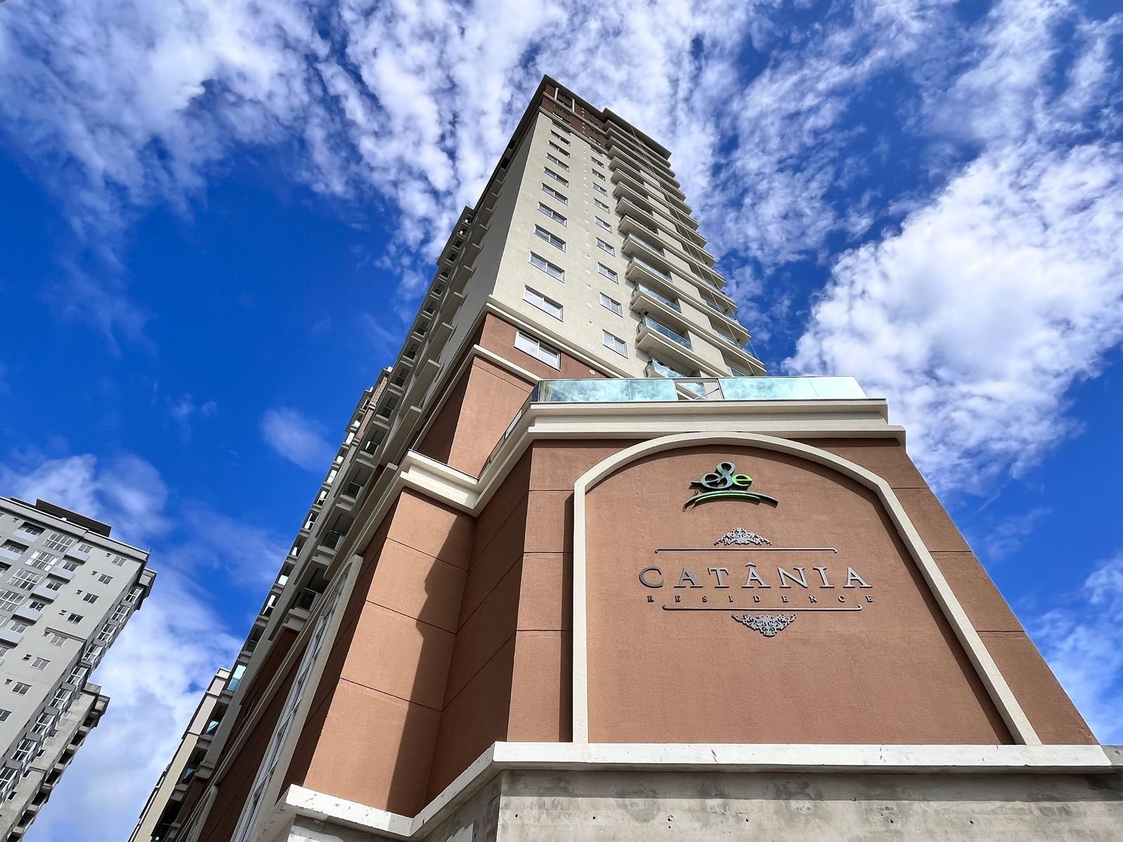Apartamento 1 suíte no Catânia — foto 1