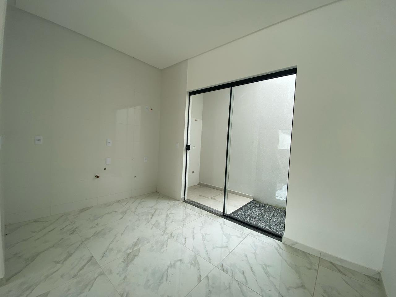 Casa 2 suítes — Rua — foto 5