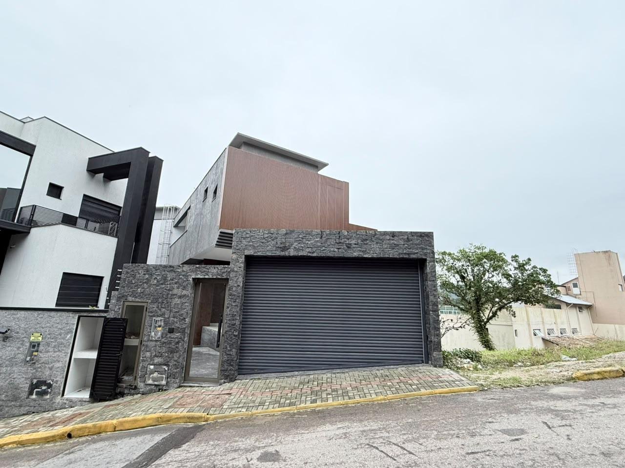 Casa 3 suítes — Canto Praia — foto 2