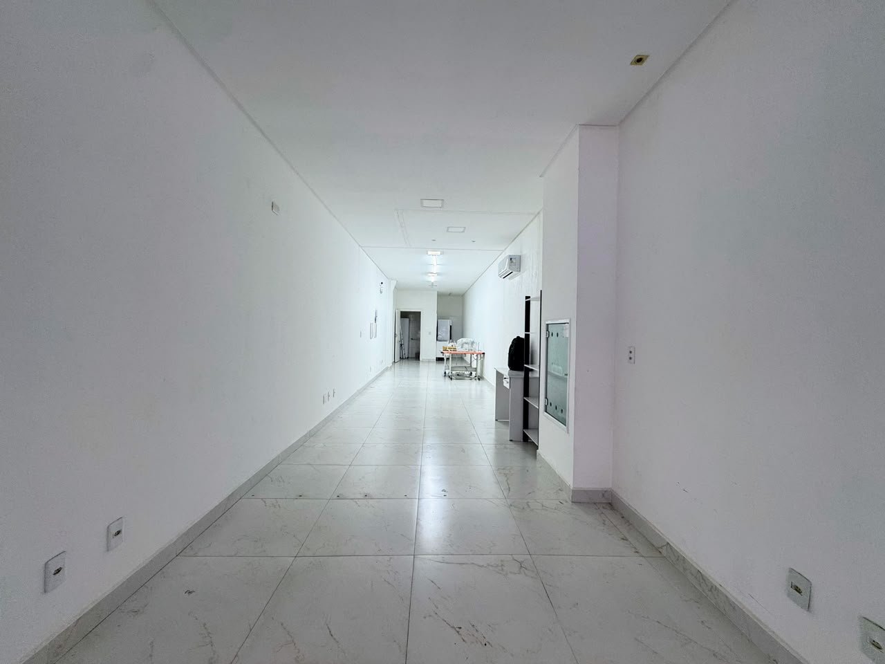 Sala Comercial — La Mar — foto 3