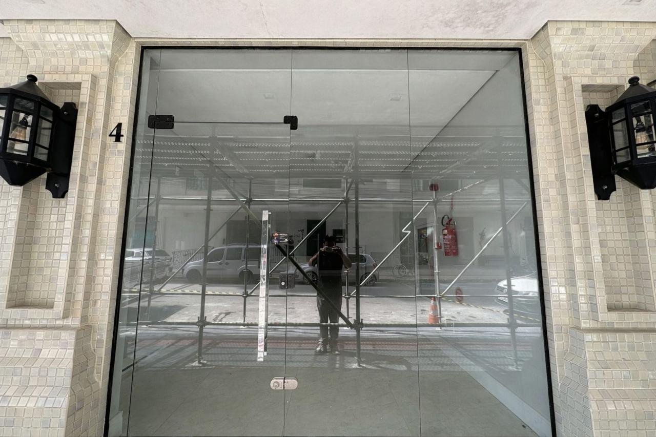 Sala Comercial — Palácio Triunfo — Meia Praia, Itapema SC