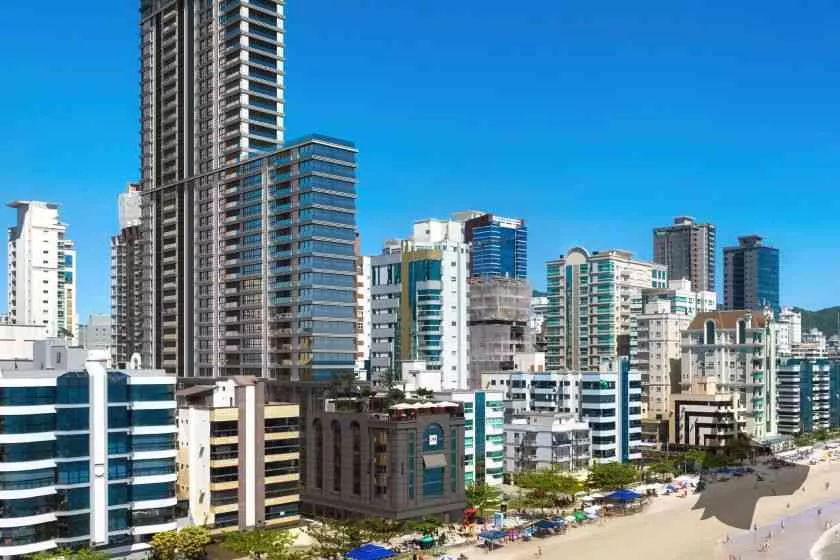 Render do CNA Latitude — Meia Praia 8 em Itapema SC