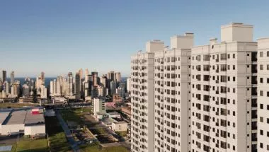 Render do Versailles Home Club - Torre 1 e 2 — Jardim Praia Mar 9 em Itapema SC