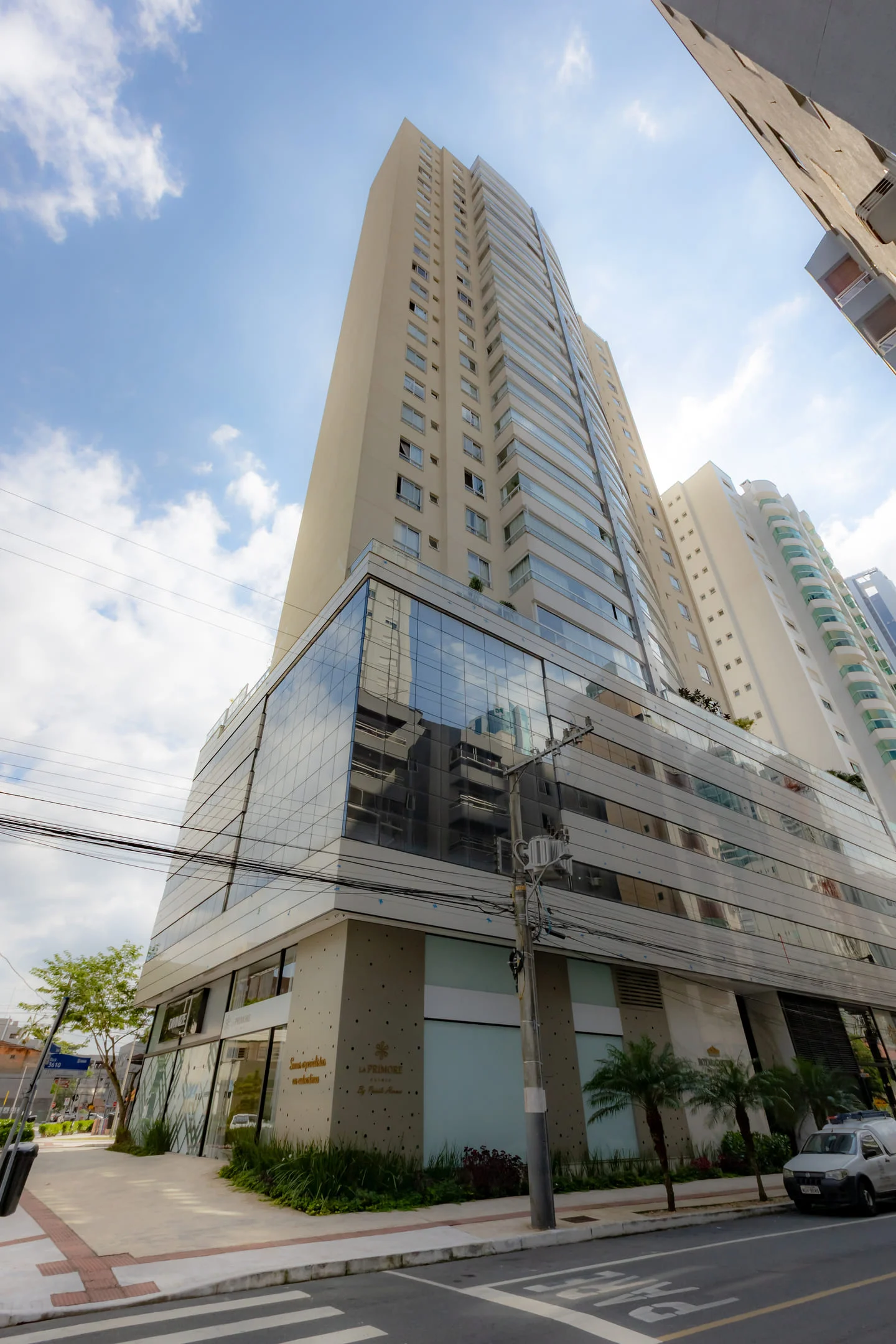 Royal Garden Residence — foto 1