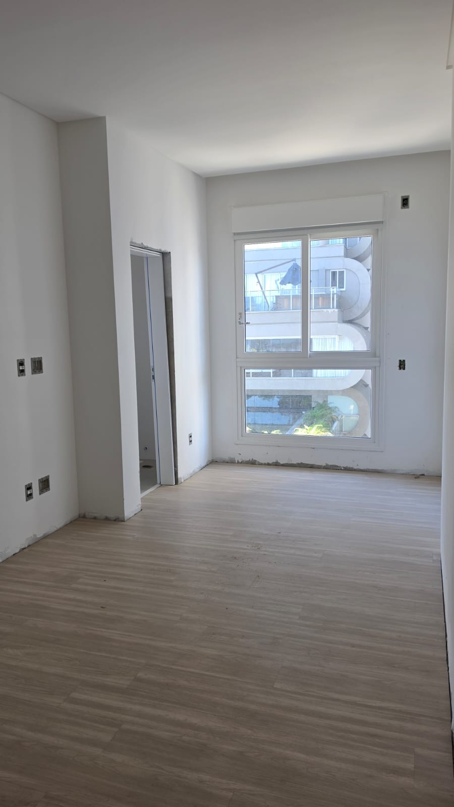 Alameda Jardins — Praia Brava, Itajaí — andamento da obra 5