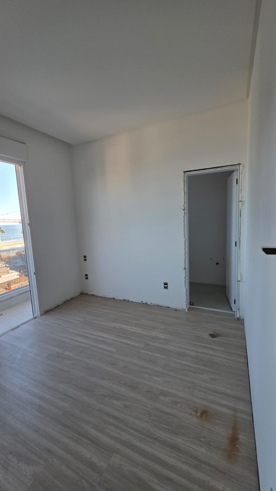 Alameda Jardins — Praia Brava, Itajaí — andamento da obra 8