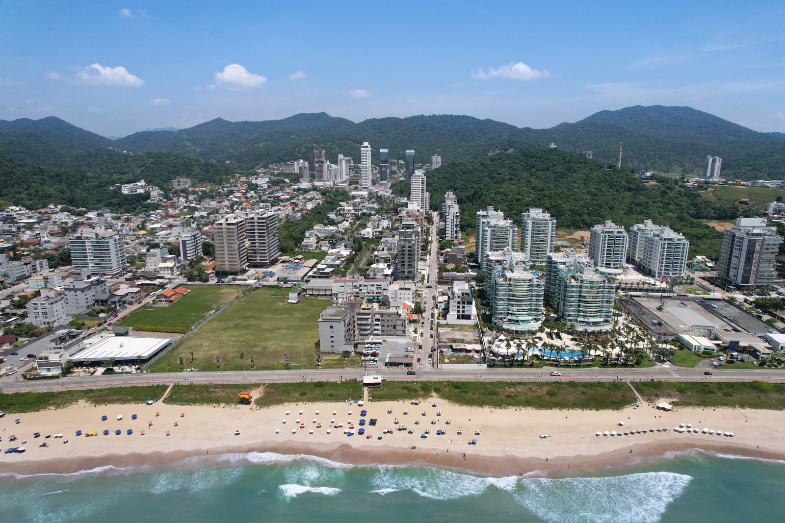 Aria Praia Brava — Renders & Fachada 9