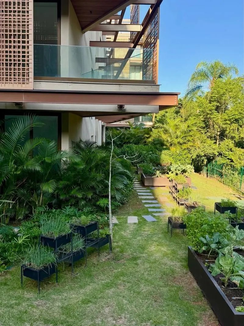 Bravíssima — Praia Brava, Itajaí — foto 11