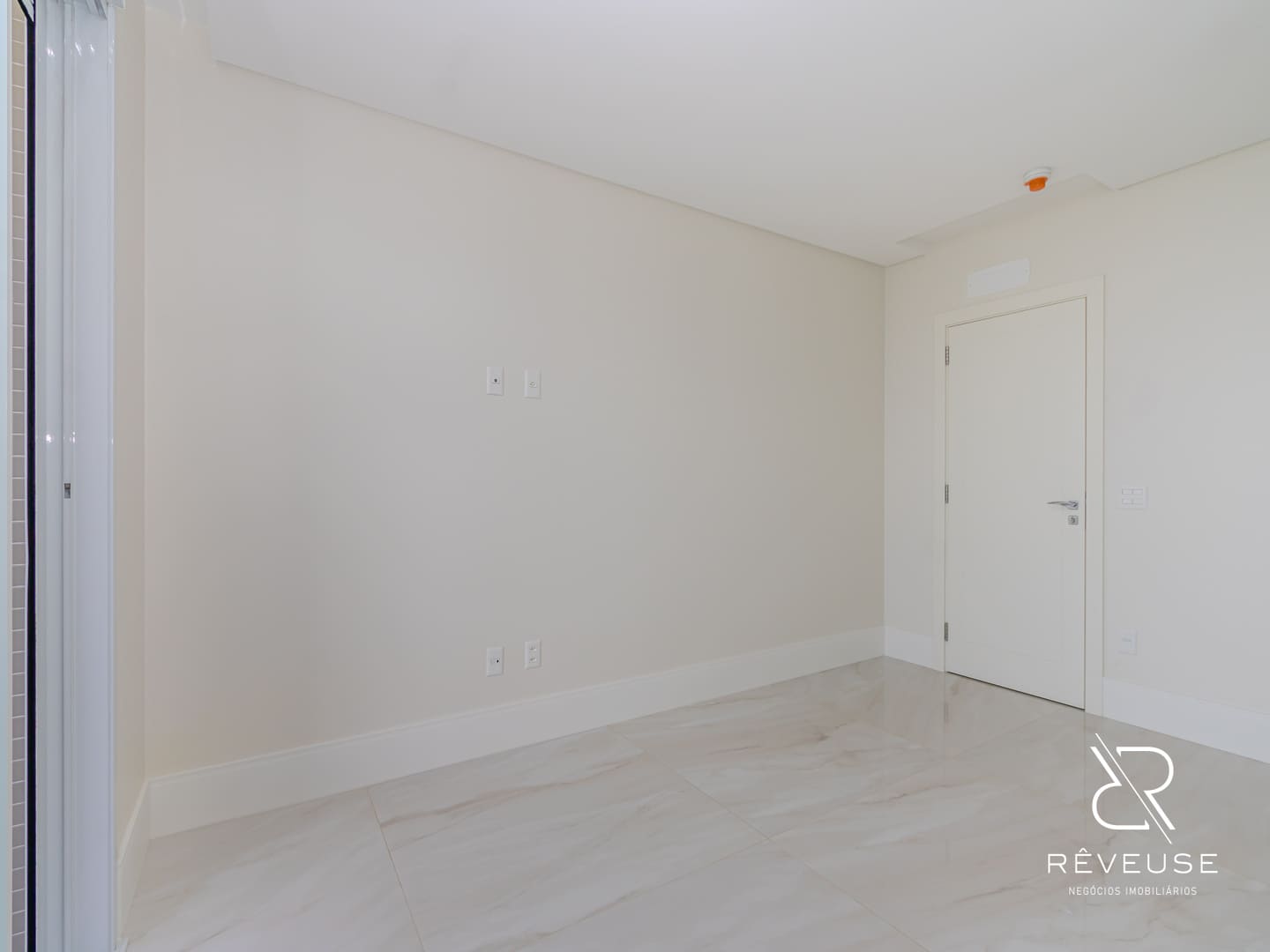 Cobertura no Edifício Aurora Exclusive Home em Balneário Camboriú — foto 2