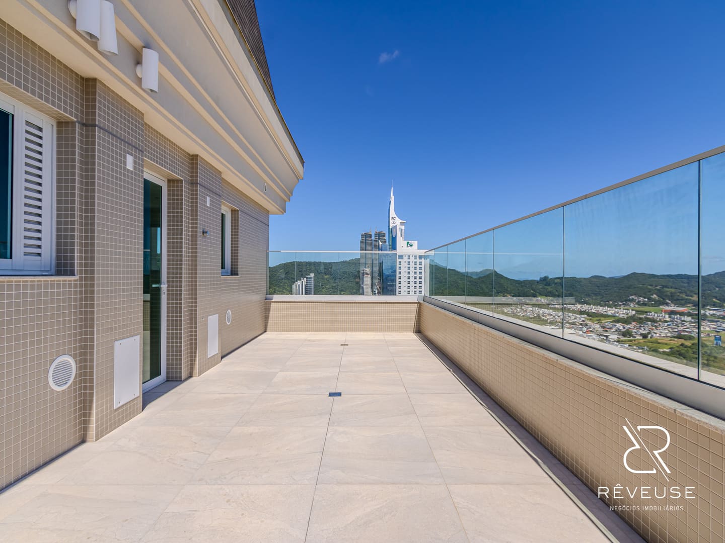 Cobertura no Edifício Aurora Exclusive Home em Balneário Camboriú — foto 21