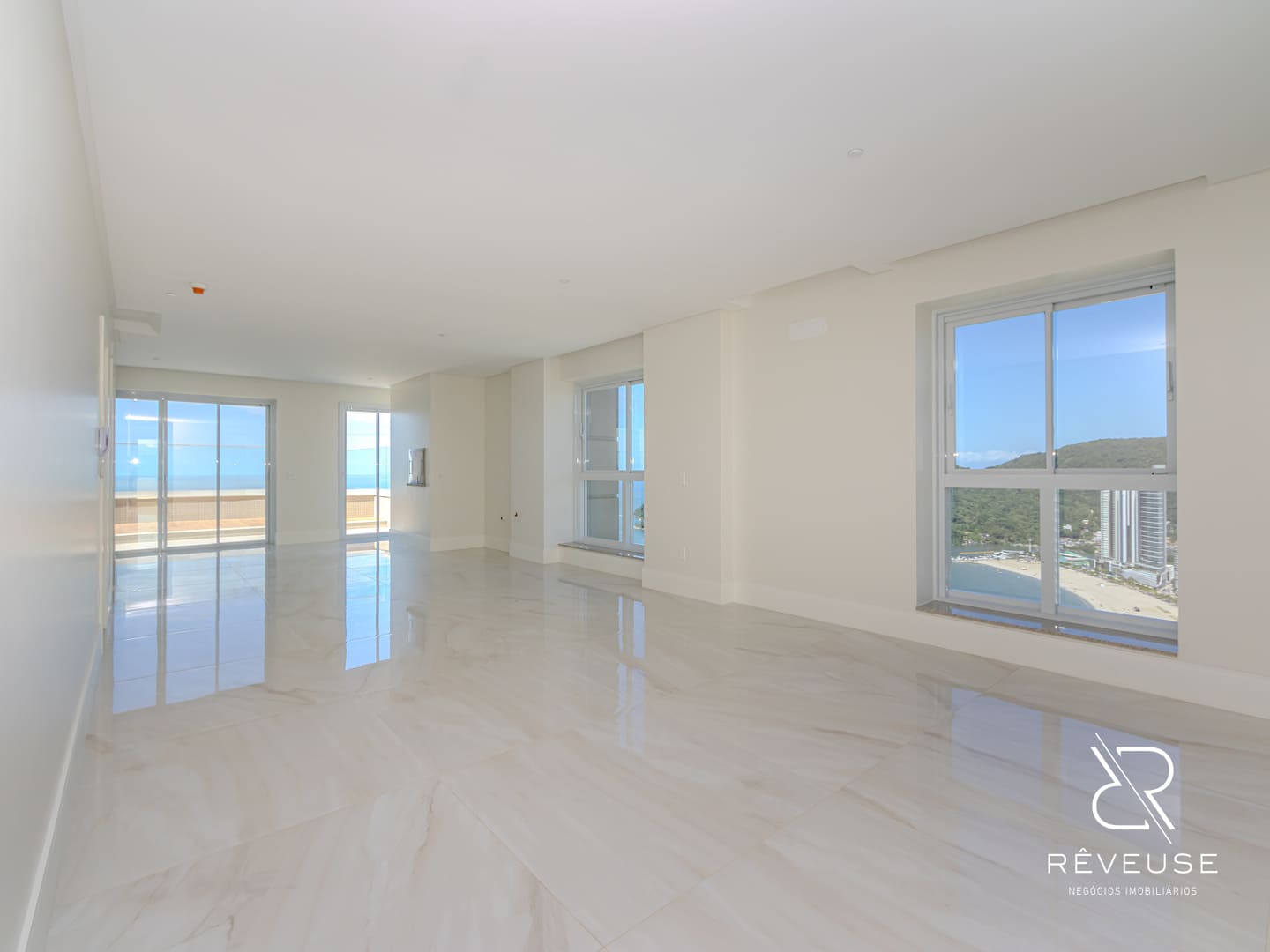Cobertura no Edifício Aurora Exclusive Home em Balneário Camboriú — foto 23