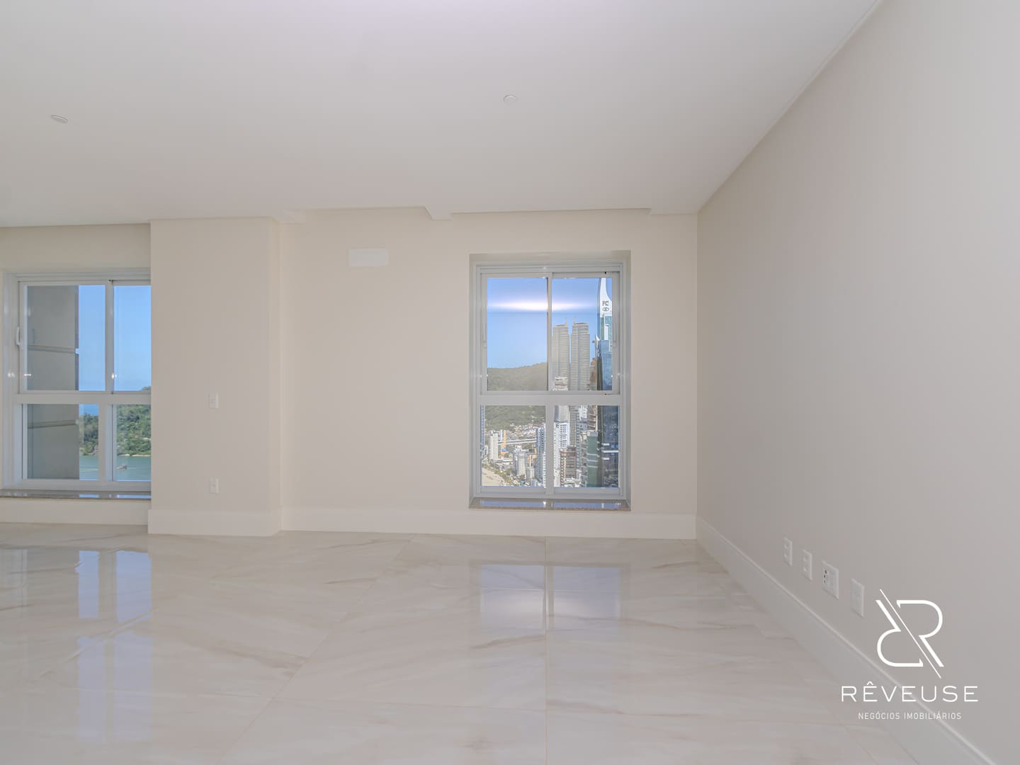 Cobertura no Edifício Aurora Exclusive Home em Balneário Camboriú — foto 24