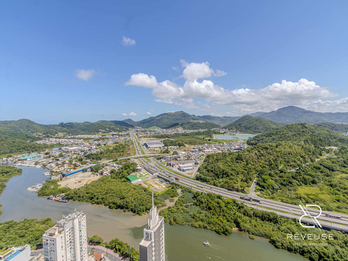 Cobertura no Edifício Aurora Exclusive Home em Balneário Camboriú — foto 9
