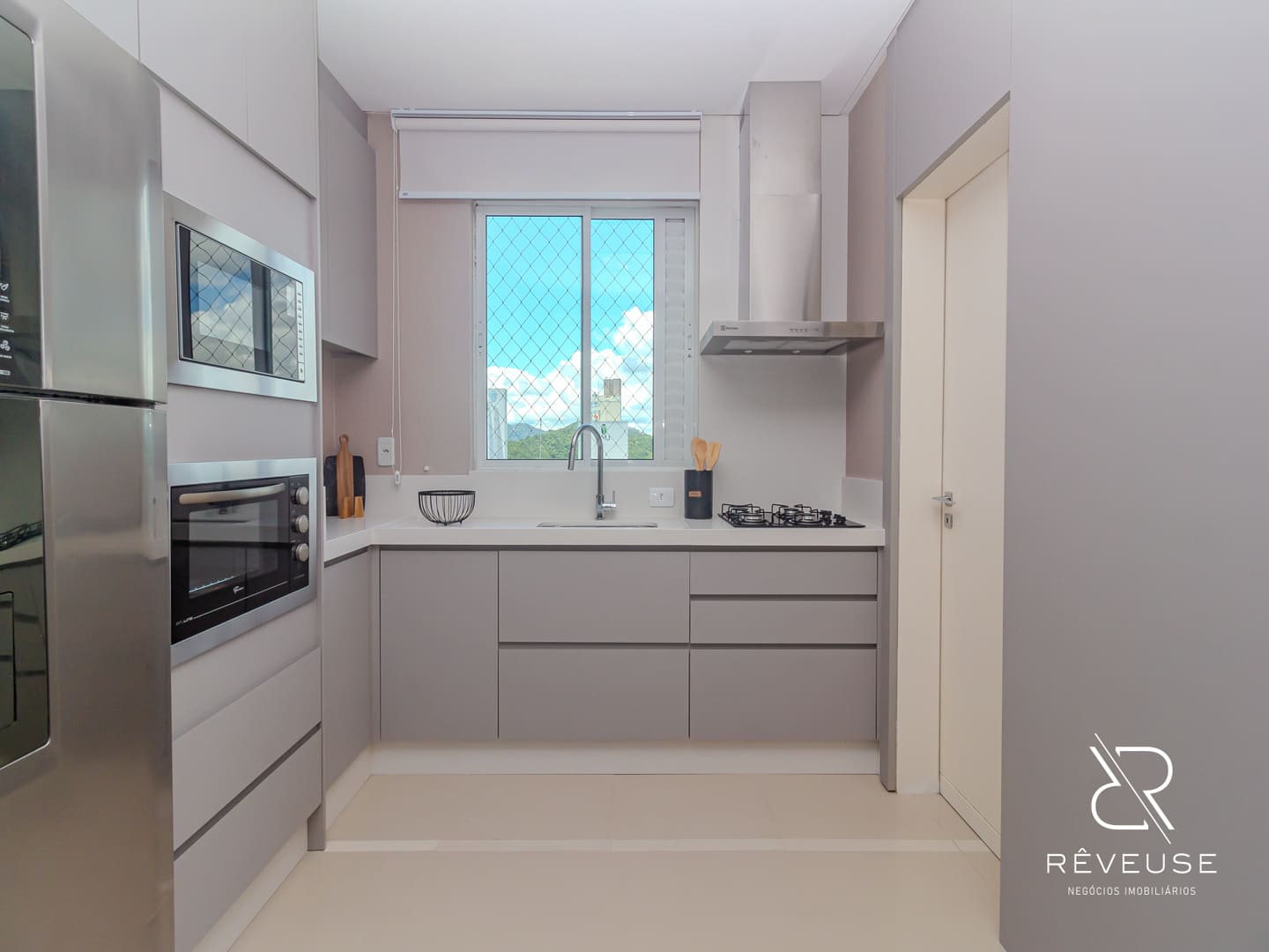 Apartamento no Edifício Cartagena Residence em Balneário Camboriú — foto 3