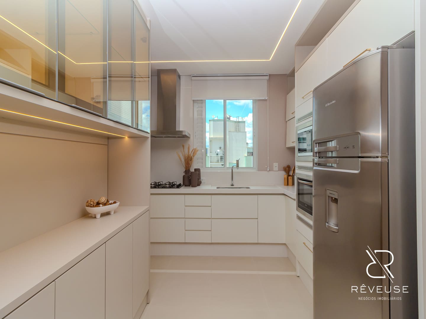 Apartamento no Edifício Cartagena Residence em Balneário Camboriú — foto 9