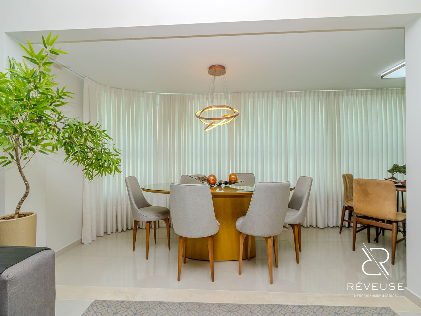Apartamento no Edifício Henri Matisse em Balneário Camboriú — foto 4