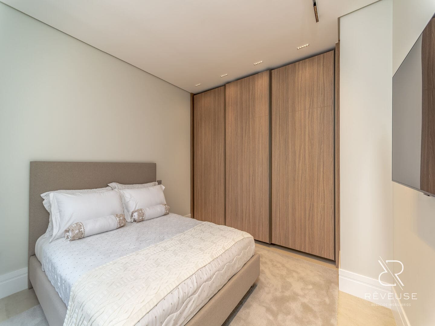 Apartamento no Edifício Pharos em Balneário Camboriú — foto 16
