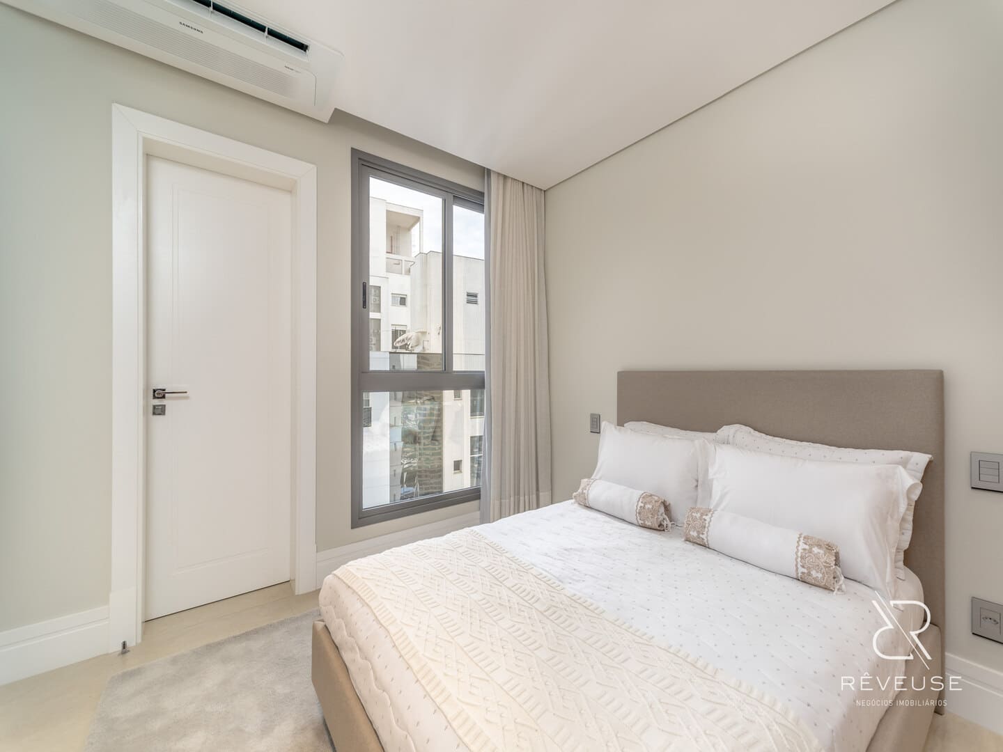 Apartamento no Edifício Pharos em Balneário Camboriú — foto 9