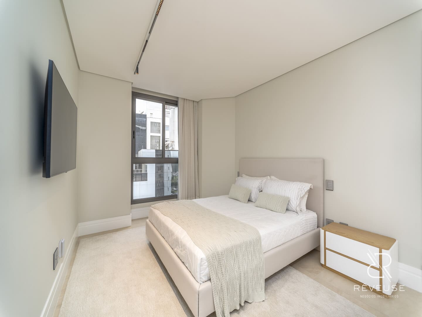 Apartamento no Edifício Pharos em Balneário Camboriú — foto 11