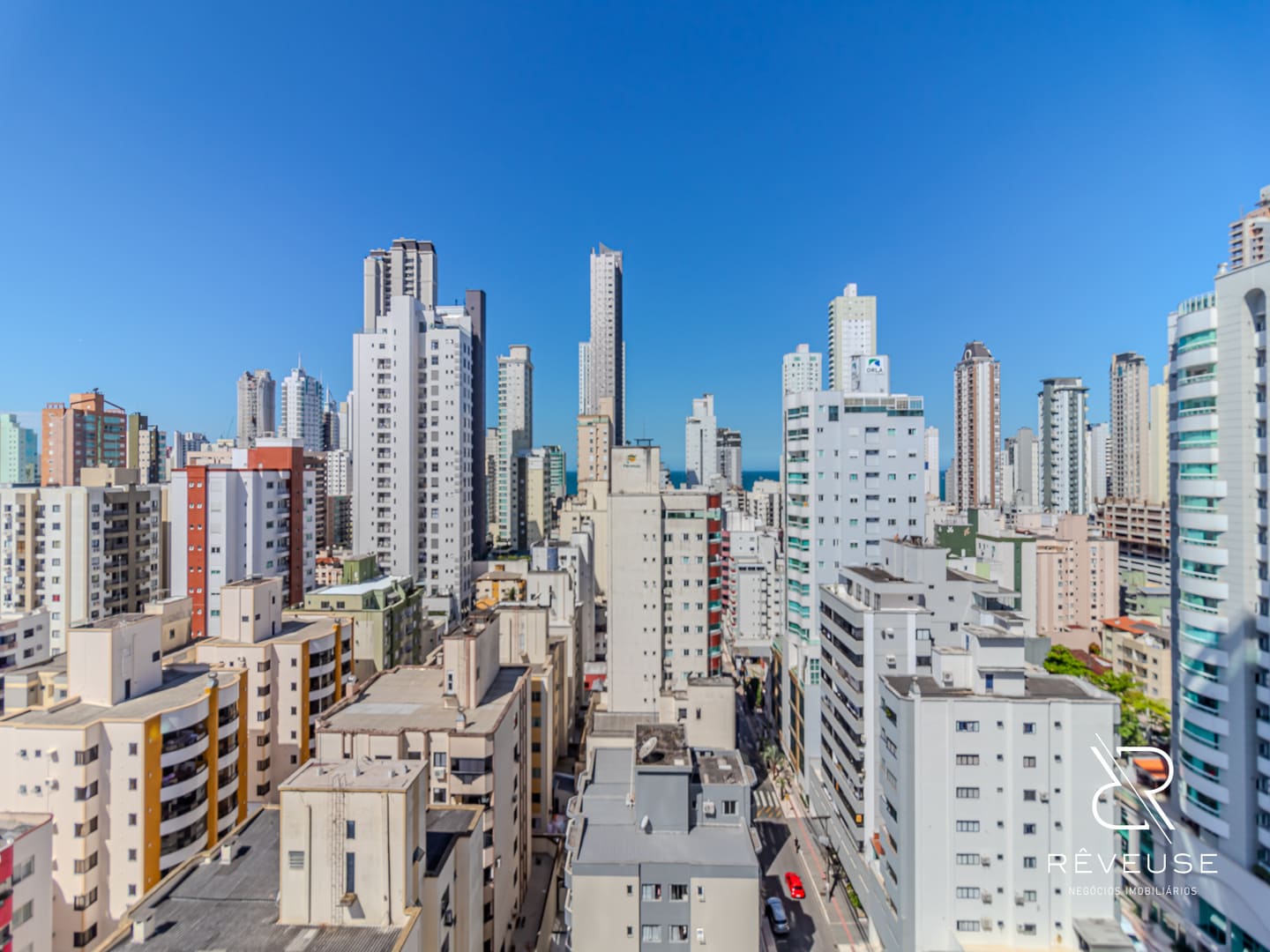 Apartamento no Edifício Quéfren em Balneário Camboriú — foto 4