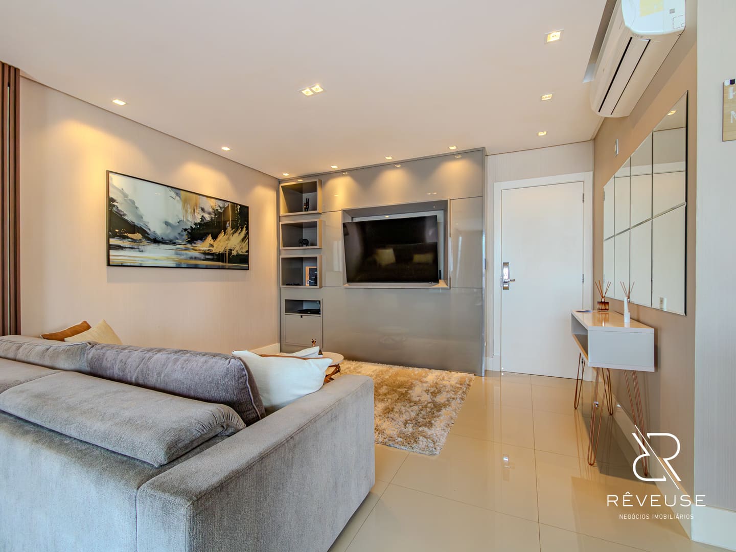 Apartamento no Sistina Tower Residence em Balneário Camboriú — foto 2