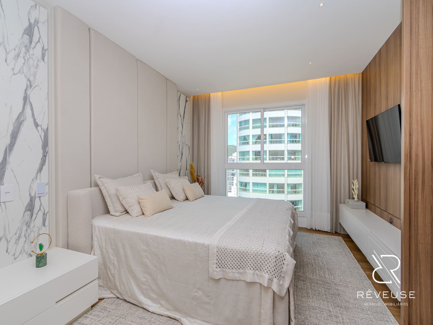 Apartamento no Skyline Tower em Balneário Camboriú — foto 12