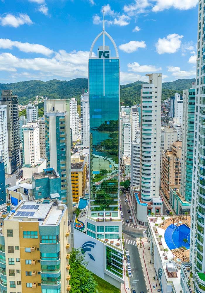 Skyline Tower — foto 1