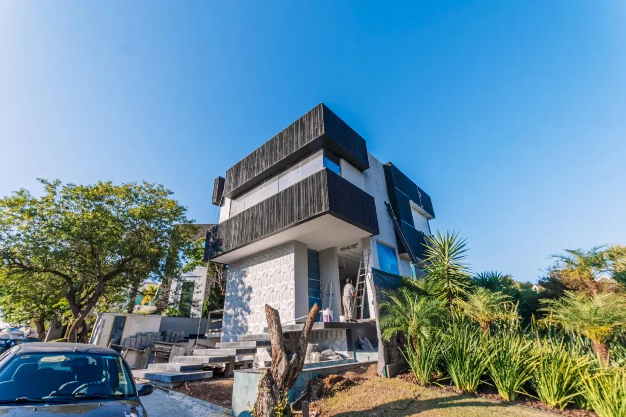 Casa de Alto Padrão em Condomínio com 3 suítes, 3 vagas de garagem na Praia do Estaleiro em Balneário Camboriú — foto 21