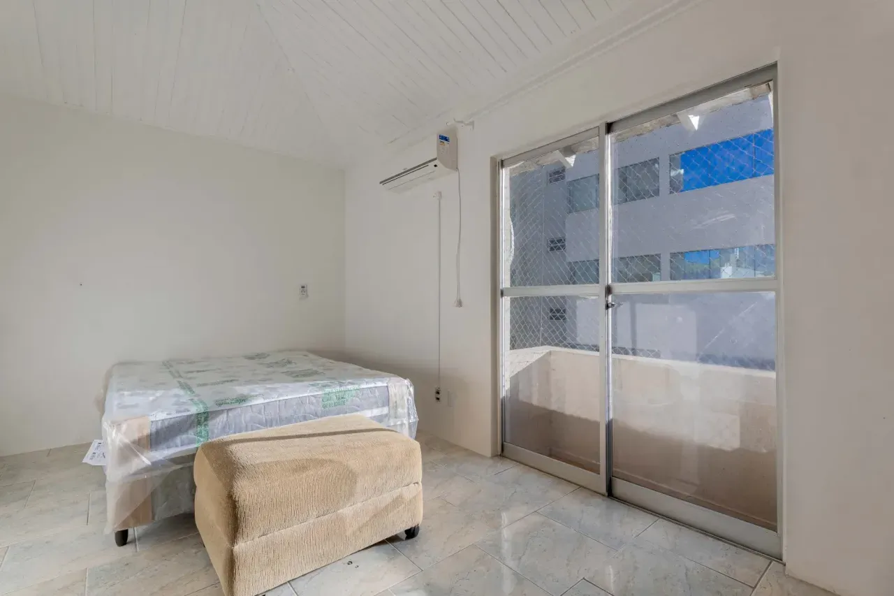 Apartamento com 4 dormitórios sendo 2 suítes e 2 vagas no Centro de Balneário Camboriú — foto 19