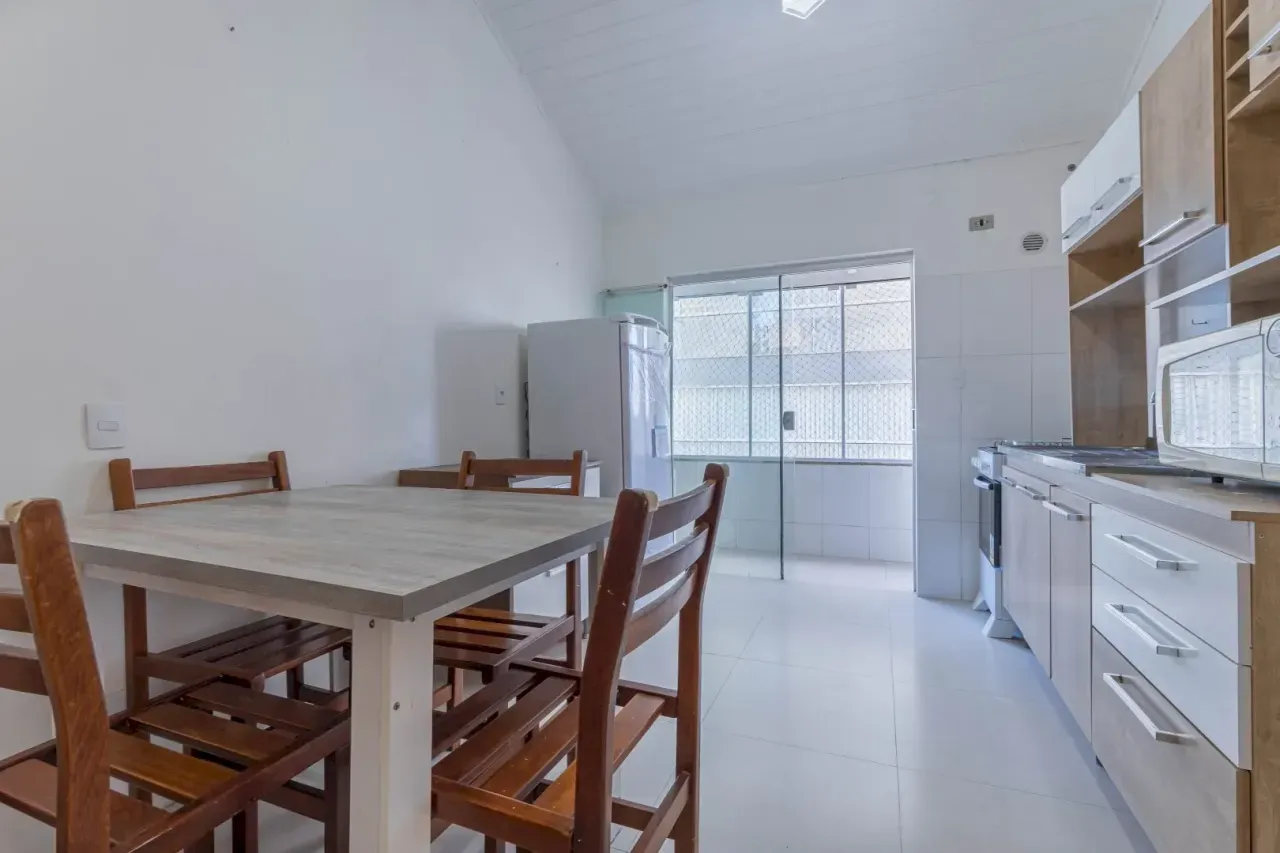 Apartamento com 4 dormitórios sendo 2 suítes e 2 vagas no Centro de Balneário Camboriú — foto 9