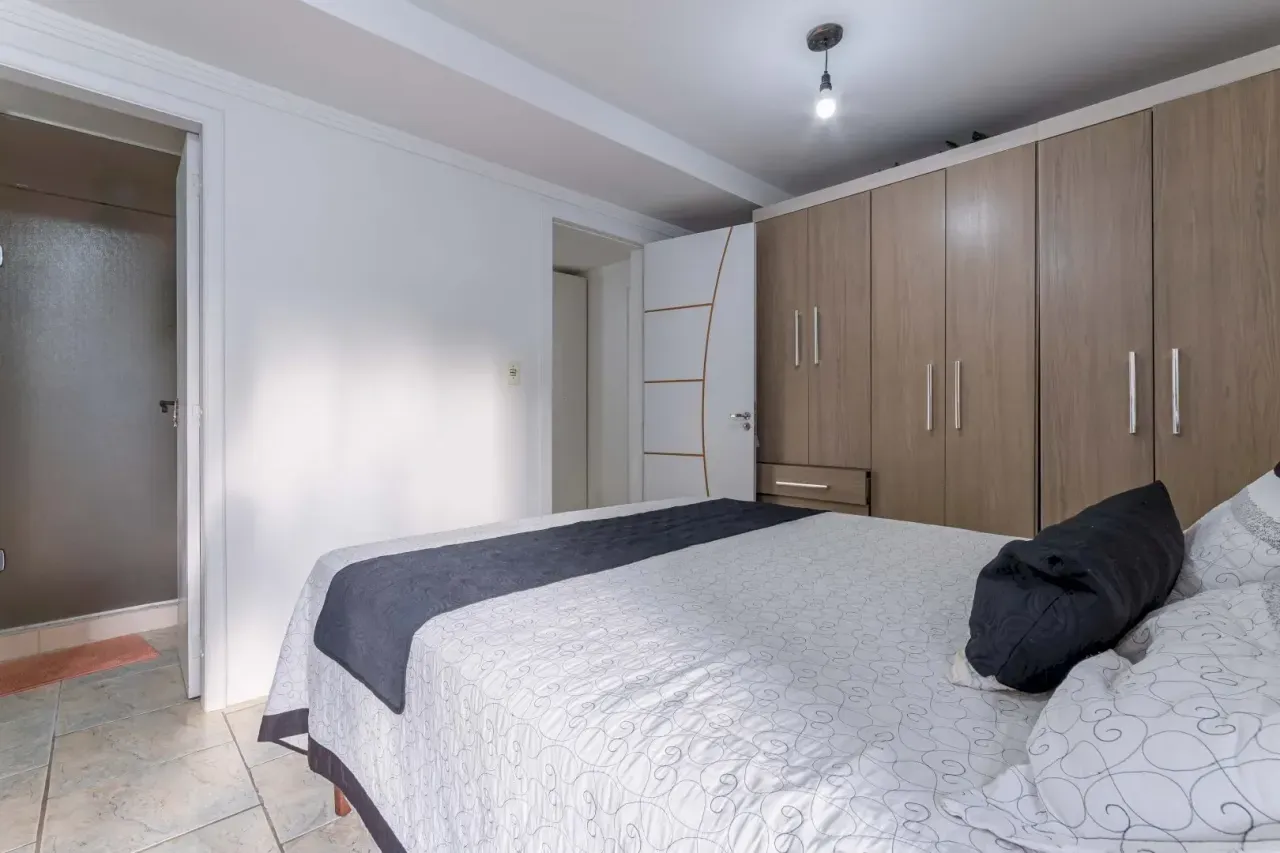 Apartamento com 4 dormitórios sendo 2 suítes e 2 vagas no Centro de Balneário Camboriú — foto 17