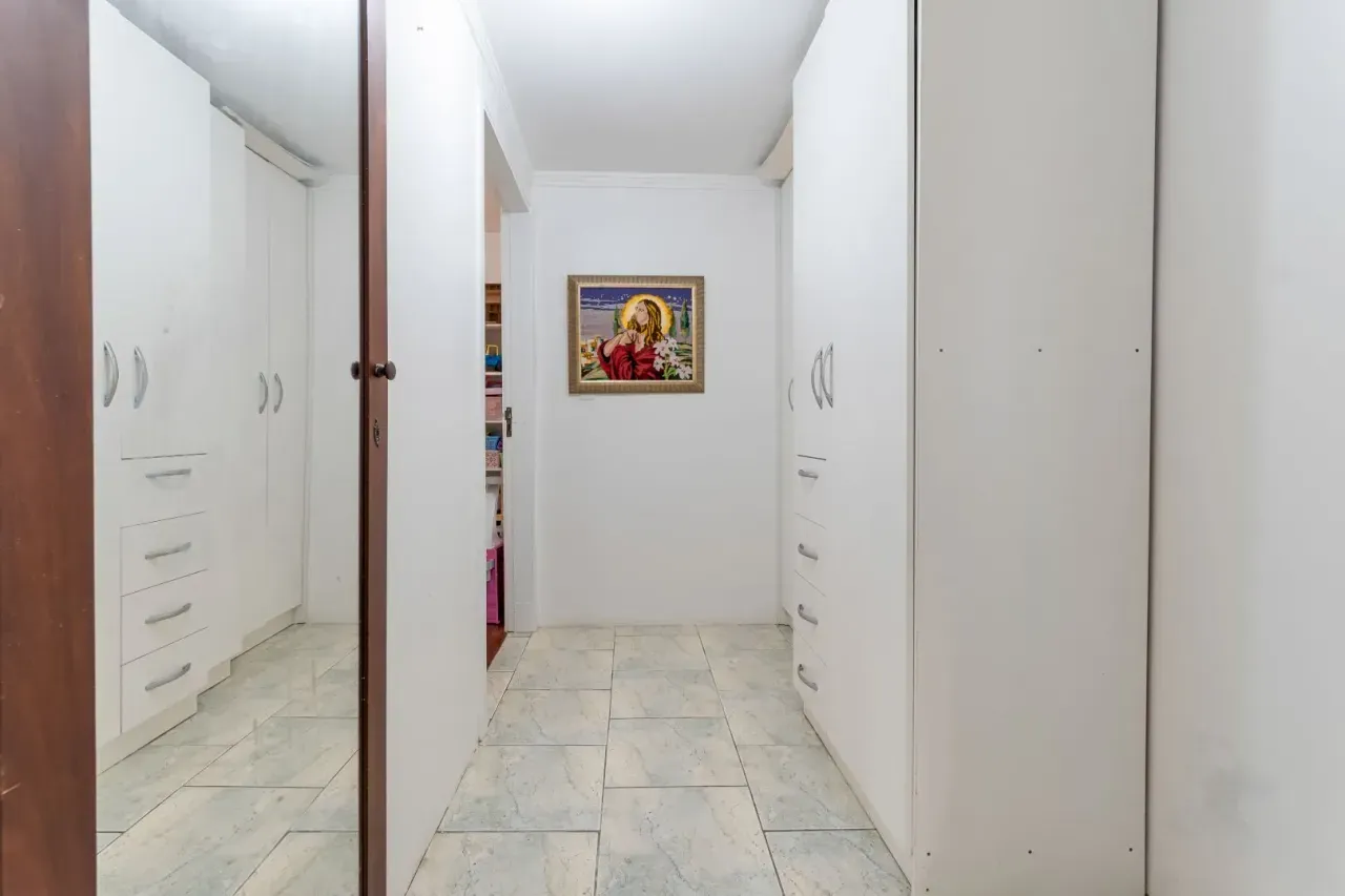 Apartamento com 4 dormitórios sendo 2 suítes e 2 vagas no Centro de Balneário Camboriú — foto 13