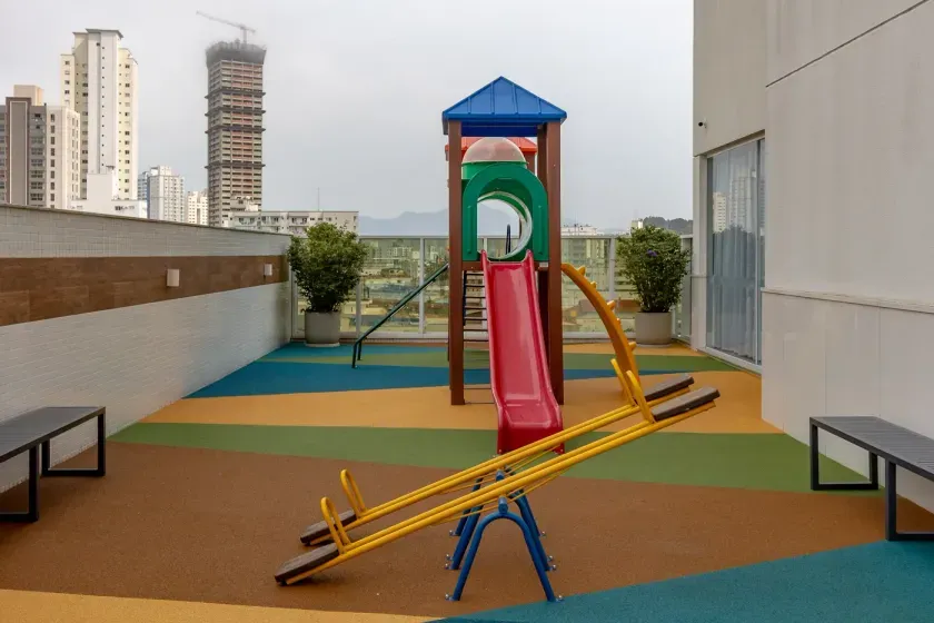 Apartamento com 3 suítes e 2 vagas de garagem no Centro em Balneário Camboriú — foto 46
