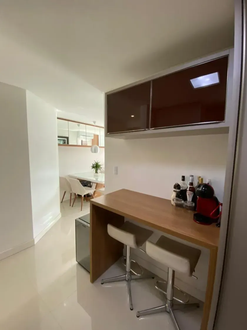 Apartamento mobiliado com 1 dormitório e 1 vaga de garagem no bairro Ariribá em Balneário Camboriú — foto 6