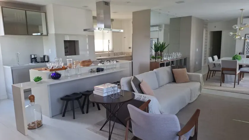 Apartamento no Sint Maarten Residence com 4 suítes em Balneário Camboriú — foto 2
