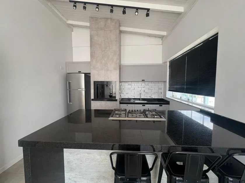Cobertura Duplex com 5 dormitórios sendo 3 suites e 3 vagas no Centro de Balneário Camboriú — foto 22
