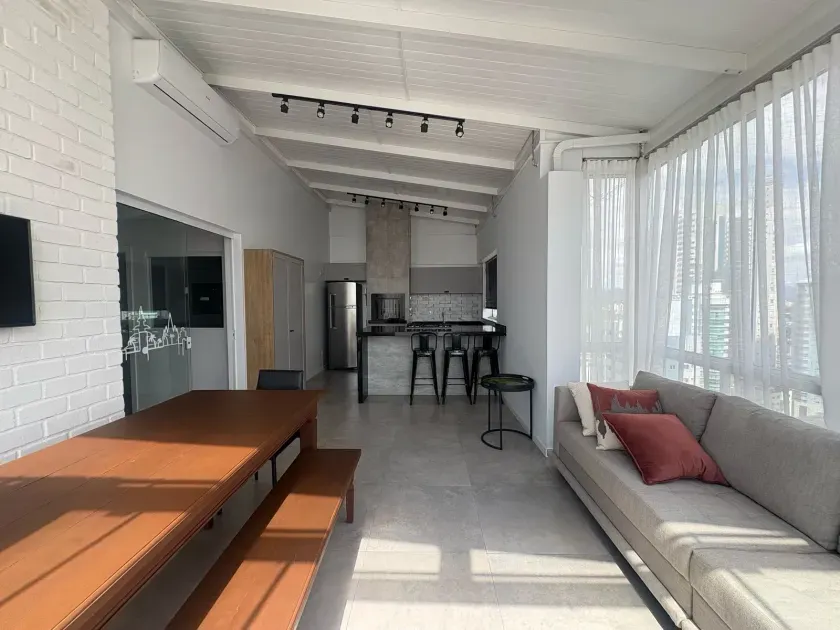 Cobertura Duplex com 5 dormitórios sendo 3 suites e 3 vagas no Centro de Balneário Camboriú — foto 24