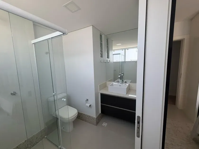 Cobertura Duplex com 5 dormitórios sendo 3 suites e 3 vagas no Centro de Balneário Camboriú — foto 34