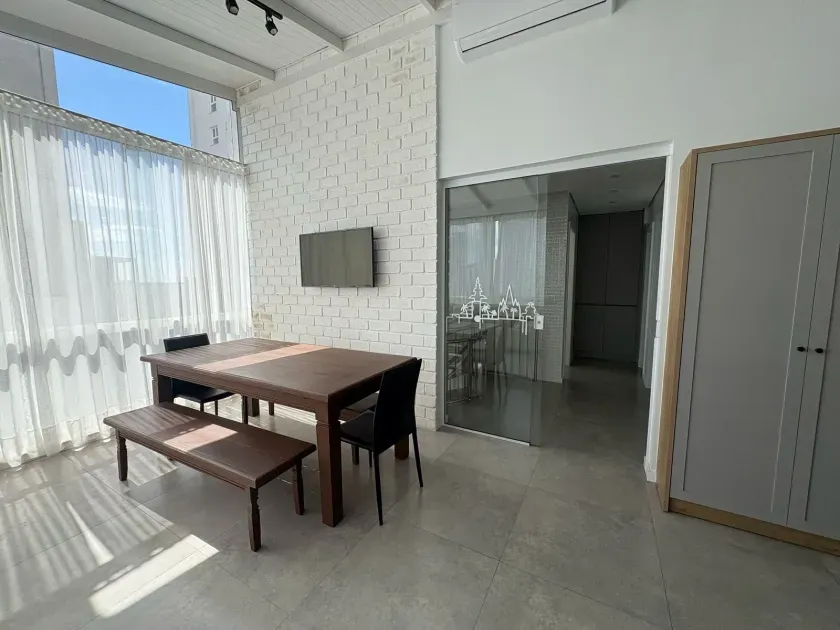Cobertura Duplex com 5 dormitórios sendo 3 suites e 3 vagas no Centro de Balneário Camboriú — foto 26