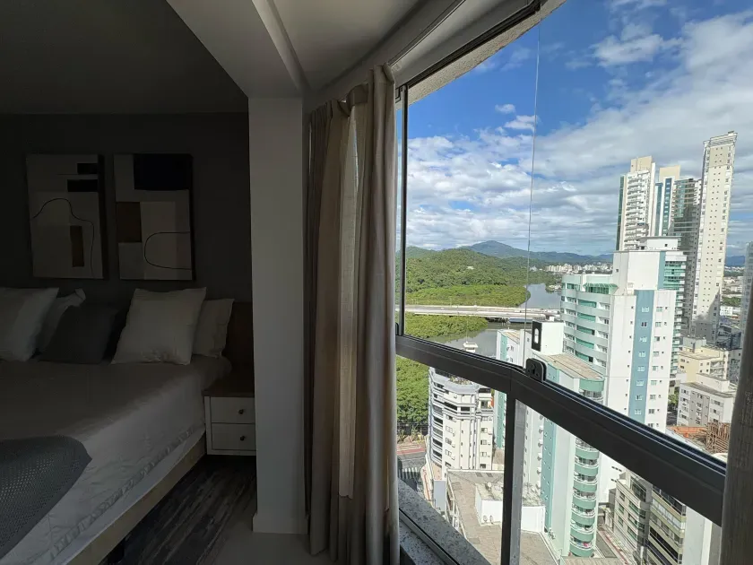 Cobertura Duplex com 5 dormitórios sendo 3 suites e 3 vagas no Centro de Balneário Camboriú — foto 14