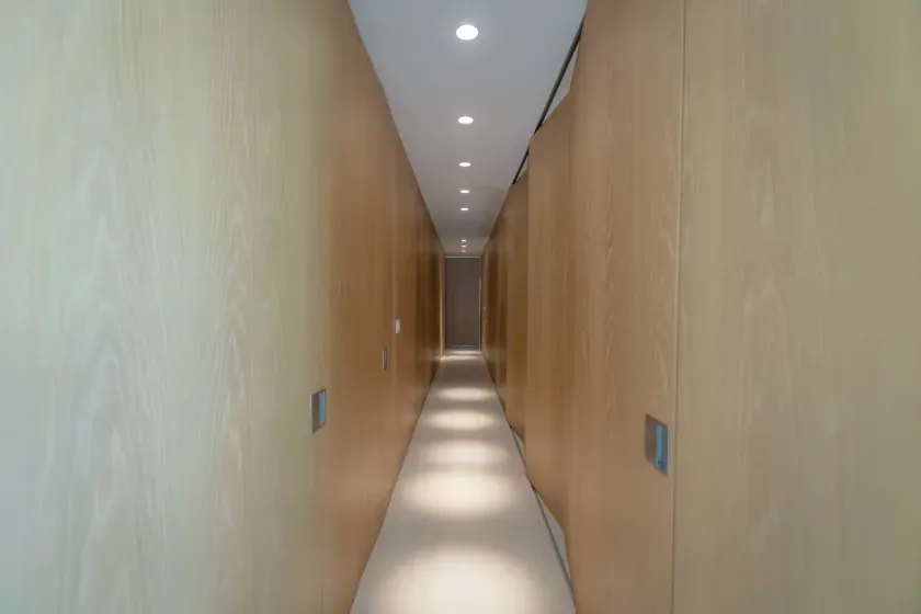Apartamento mobiliado com 4 suítes e 5 vagas de garagem na Avenida Atlântica em Balneário Camboriú — foto 34