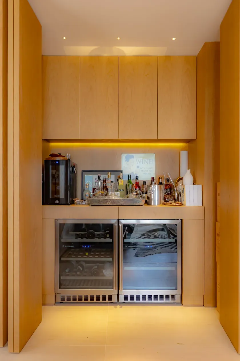 Apartamento mobiliado com 4 suítes e 5 vagas de garagem na Avenida Atlântica em Balneário Camboriú — foto 56