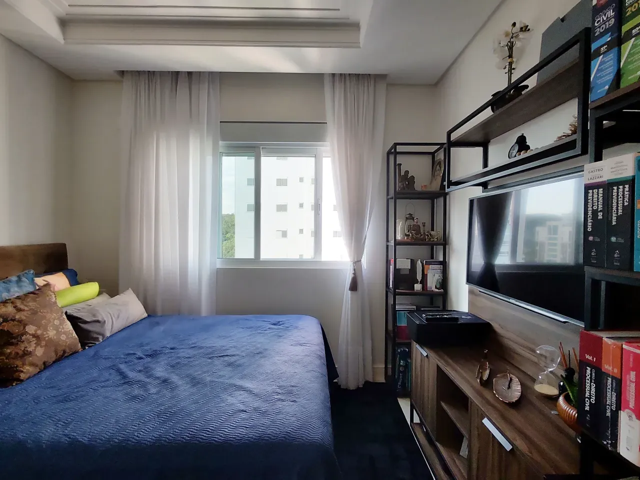 Apartamento no Edificio Solar Gonçalves em Balneário Camboriú — foto 19